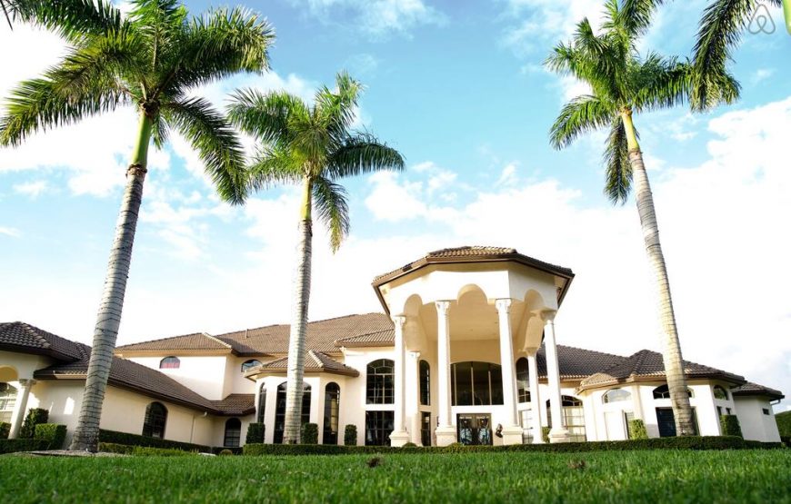 BEAUTIFUL-MANSION-ON-LAKE-MINS-TO-FLL-AIRPORT-22-870x555