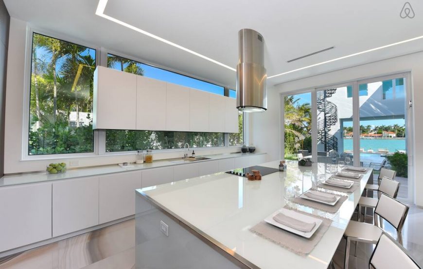 Luxury-Miami-Mansion-Crypto-Modern-Style-10-870x555