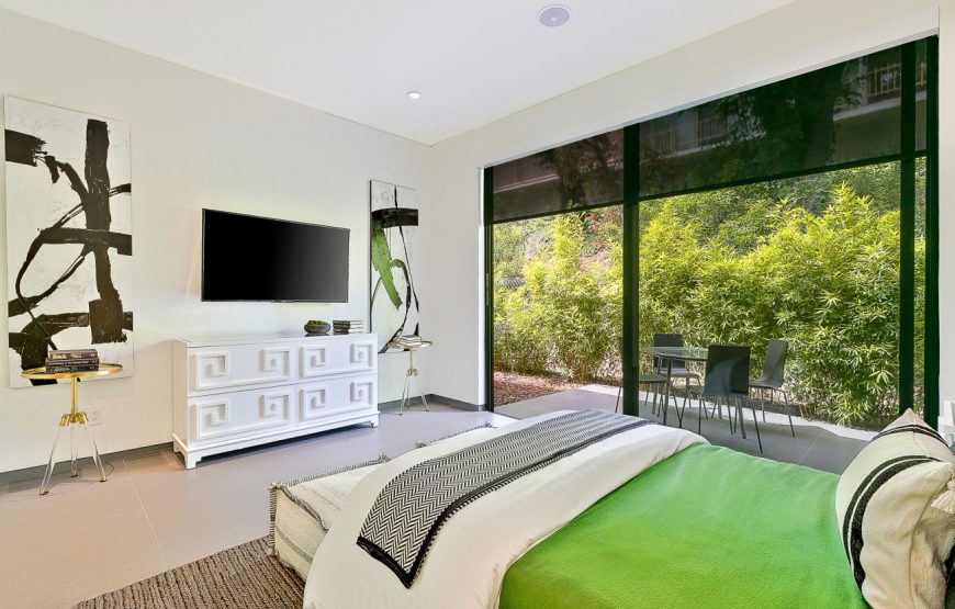 Modernist-Beverly-Hills-house-with-garden-views-7-870x555