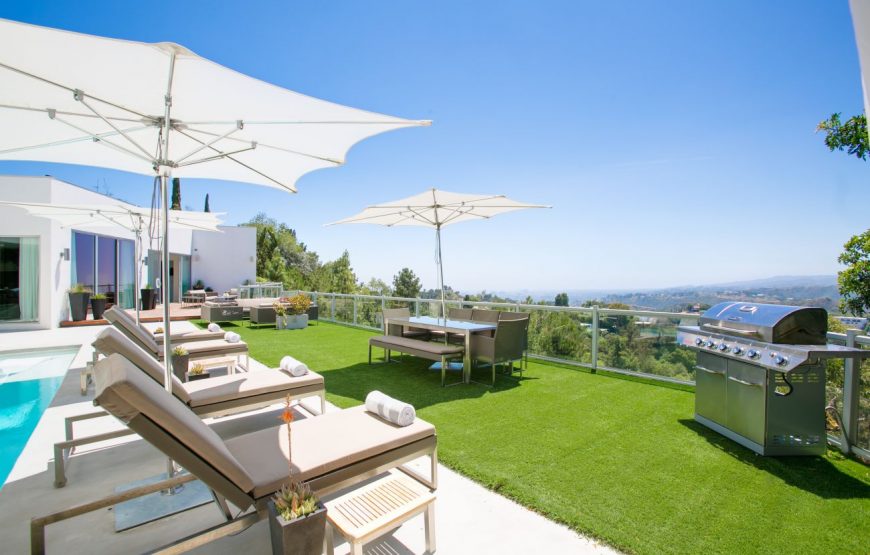 Modernist-villa-in-Beverly-Hills-53-870x555
