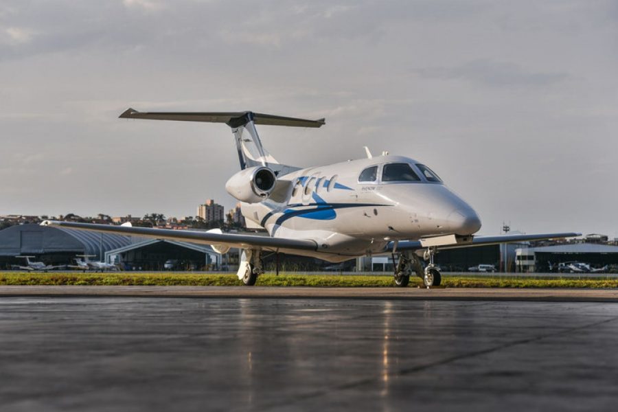 aircraft-private-jets-embraer-phenom-100-354357_5184198884f3f4c9_920X485-1-2-900x600